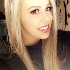 Meet your Posher, Allison